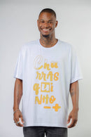 T-SHIRT CHURRASQUINHO BRANCA/AMARELO